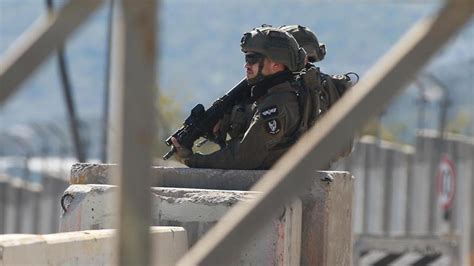 İ­s­r­a­i­l­ ­g­ü­ç­l­e­r­i­ ­5­0­ ­F­i­l­i­s­t­i­n­l­i­y­i­ ­g­ö­z­a­l­t­ı­n­a­ ­a­l­d­ı­